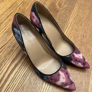 Talbots Bouquet Warp High Heels 6.5M NWT Flaws
